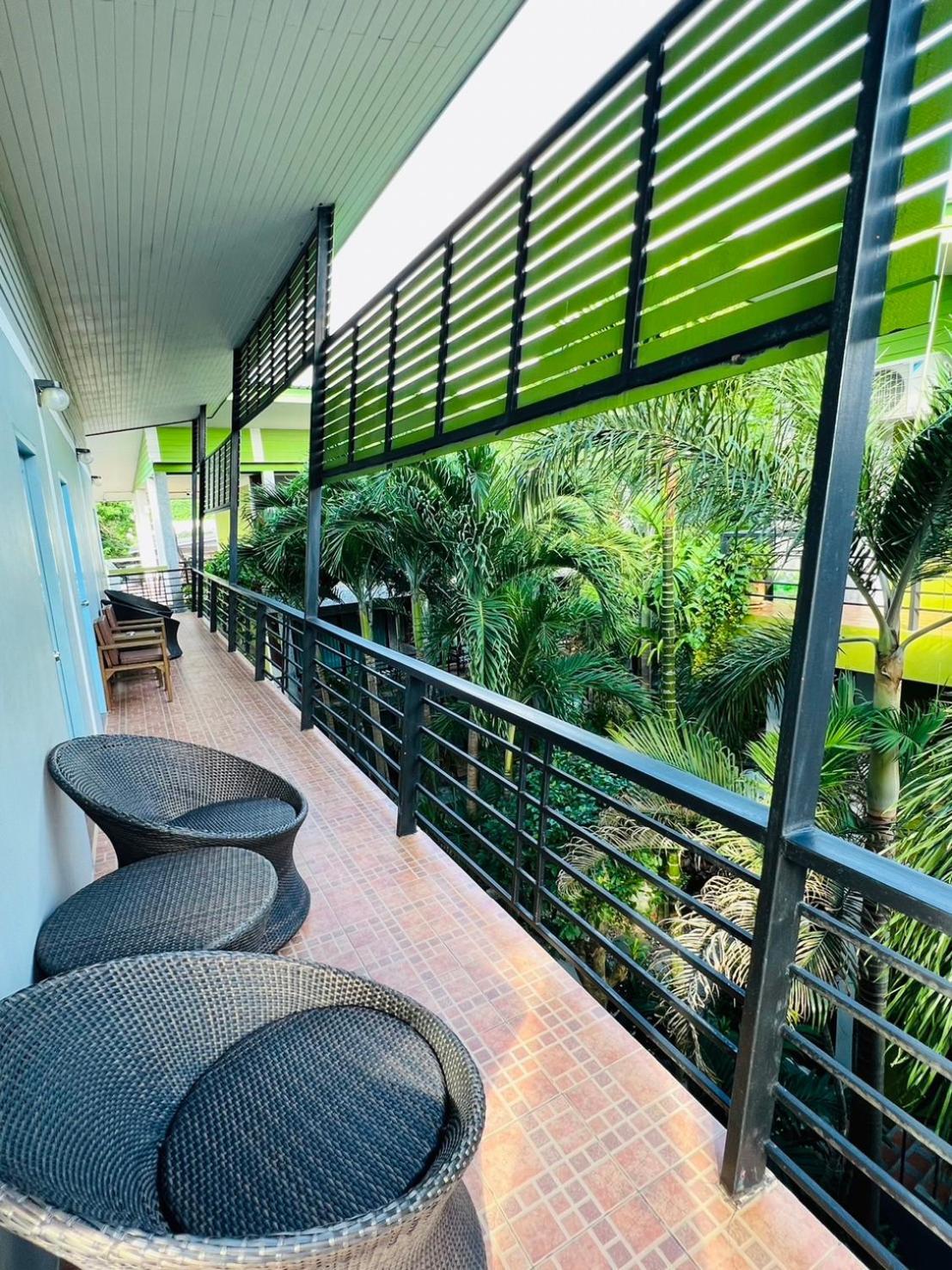 Blue Wave House Hotel Ко Тао Екстериор снимка